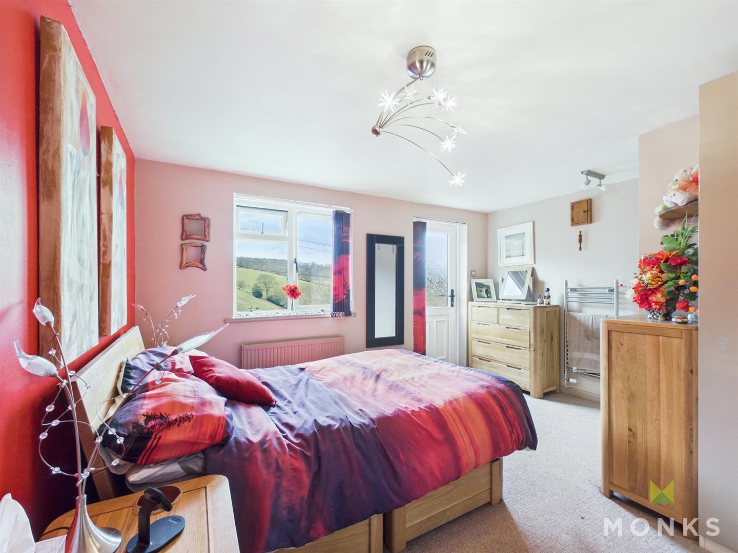 10 Perkins Beach Dingle, Shrewsbury, SY5 0PE For Sale 10 Perkins Beach Dingle, Shrewsbury, SY5 0PE For Sale